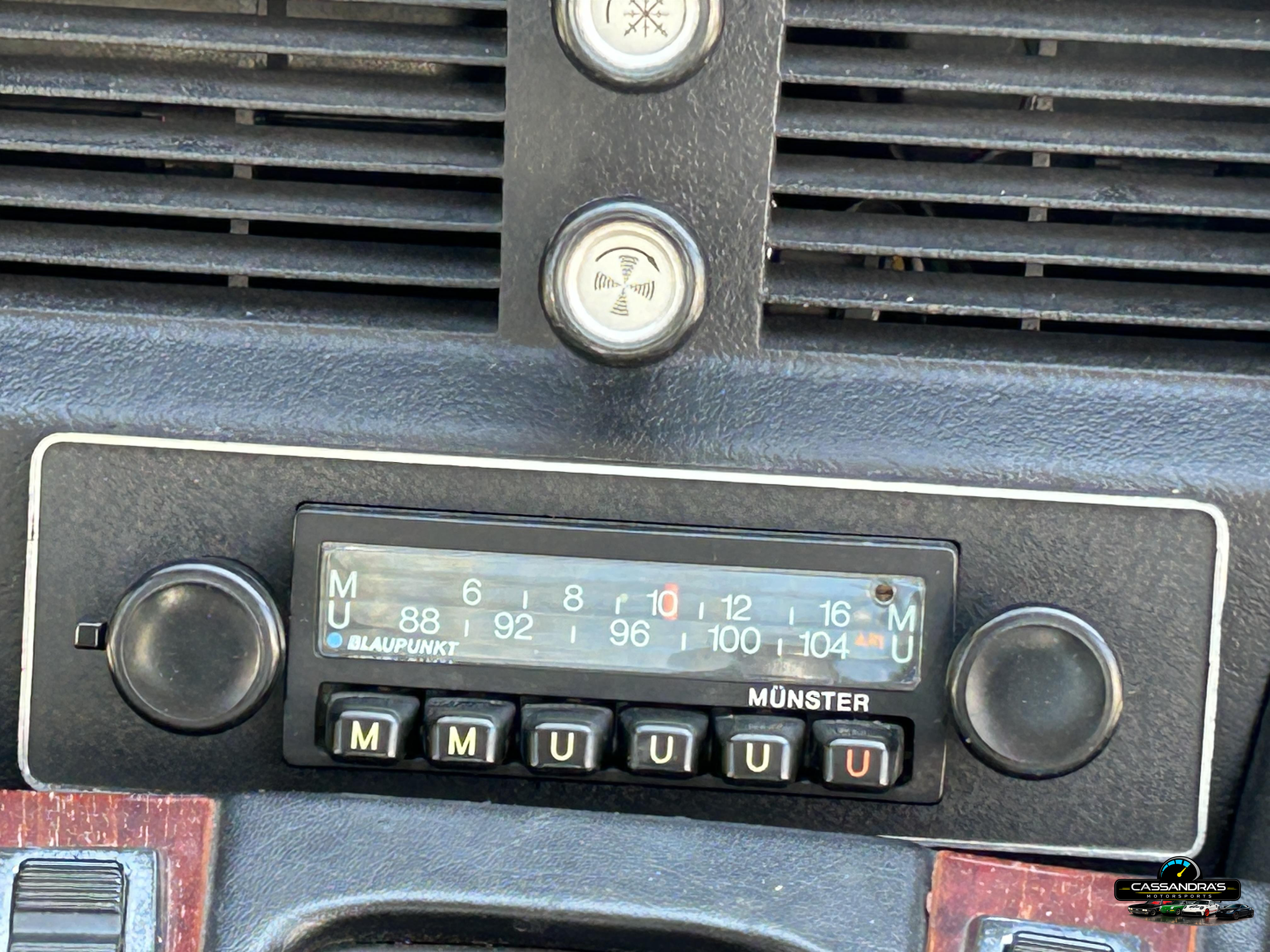 573