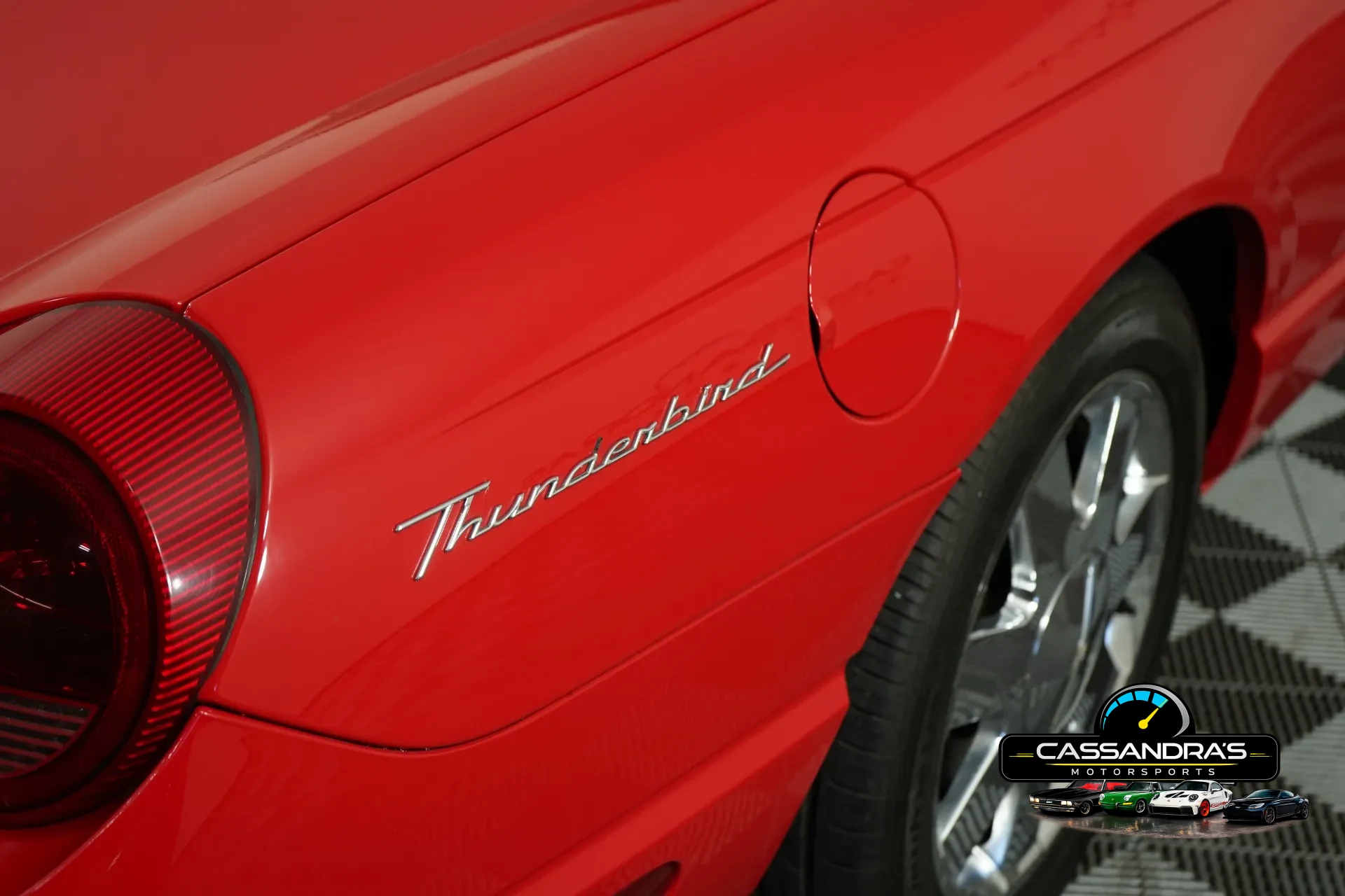 2003 Ford Thunderbird