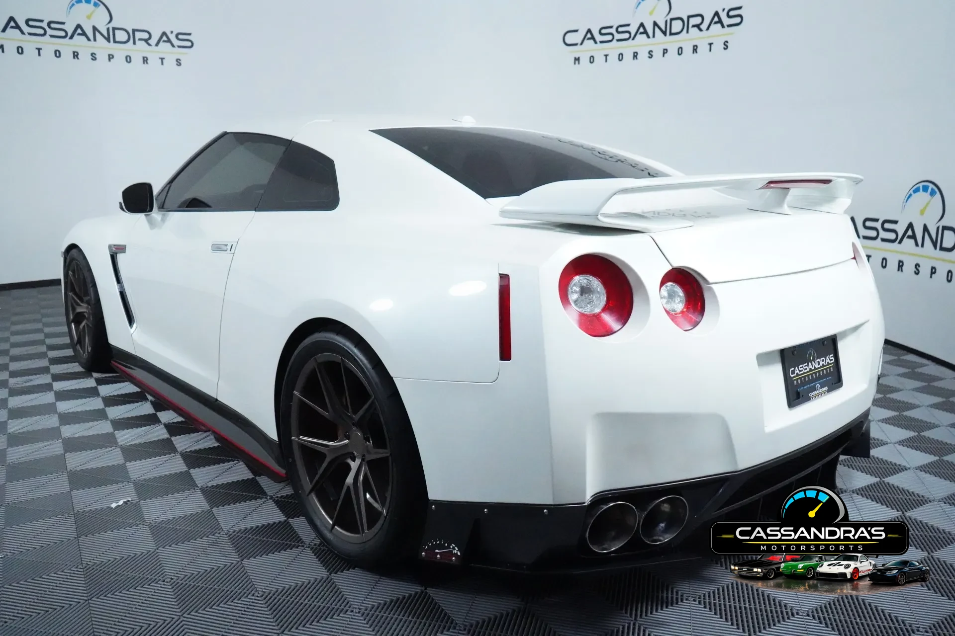 2011 Nissan GT-R